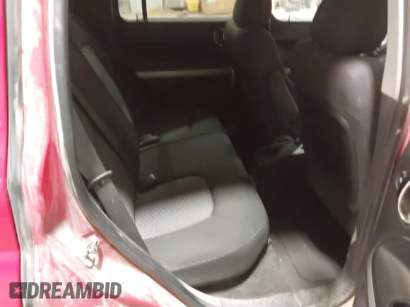 ✅ 2008 Chevrolet HHR LS • VIN: 3GNDA13D48S632109 • Lot: 40427981. Listed on IAAI with 109,112 mi. Free auction sales archive from the USA and detailed vehicle history report at DreamBid. Image 8.