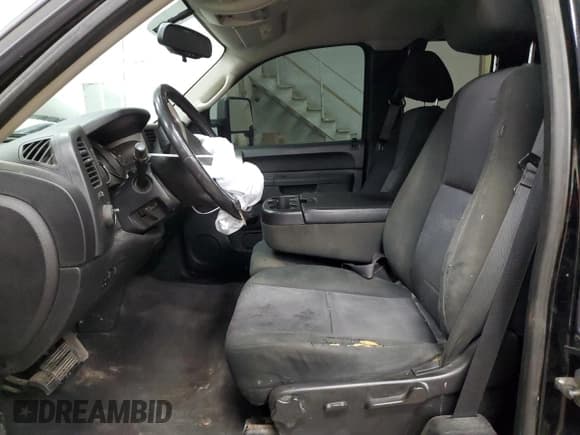 ✅ 2012 GMC Sierra 1500 SLE • VIN: 1GTR2VE74CZ175341 • Лот: 85700045. Опубликован ранее на Copart с пробегом 111 559 миль. Бесплатный доступ к архиву аукционных продаж из США и подробный отчёт об истории автомобиля на DreamBid. Изображение 7.