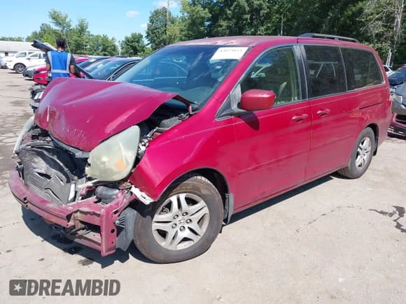 ✅ 2006 Honda Odyssey EX • VIN: 5FNRL38406B401260 • Lot: 43075833. Listed on IAAI with 365,313 mi. Free auction sales archive from the USA and detailed vehicle history report at DreamBid. Image 17.