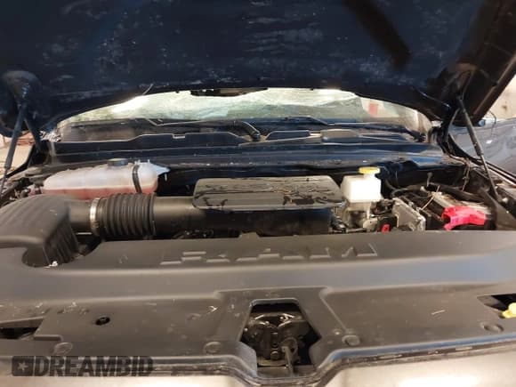 ✅ 2024 Ram 1500 Tradesman • VIN: 1C6RRFGG6RN189831 • Lot: 41663235. Wystawiony na IAAI z przebiegiem 8 690 mil. Bezpłatny archiwum sprzedaży aukcyjnych z USA i szczegółowy raport historii pojazdu na DreamBid. Zdjęcie 10.