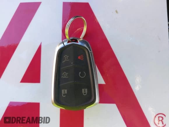 ✅ 2017 Cadillac Escalade Platinum • VIN: 1GYS4DKJ0HR299257 • Lot: 43609411. Wystawiony na IAAI z przebiegiem 46 242 mil. Bezpłatny archiwum sprzedaży aukcyjnych z USA i szczegółowy raport historii pojazdu na DreamBid. Zdjęcie 11.