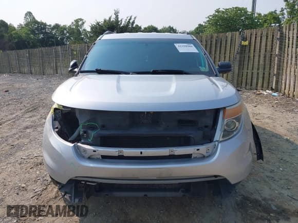 ✅ 2015 Ford Explorer • VIN: 1FM5K7B88FGB00662 • Lot: 42398980. Listed on IAAI with 209,848 mi. Free auction sales archive from the USA and detailed vehicle history report at DreamBid. Image 13.