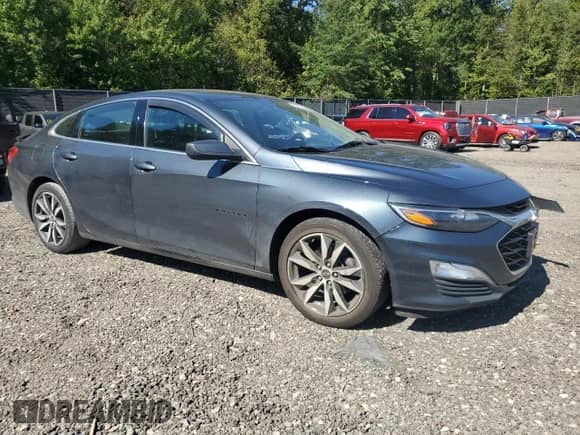 ✅ 2021 Chevrolet Malibu RS • VIN: 1G1ZG5ST5MF066269 • Lot: 81810865. Wystawiony na Copart z przebiegiem 80 011 mil mil. Skorzystaj z bezpłatnego archiwum sprzedaży aukcyjnych z USA i zobacz szczegółowy raport historii pojazdu na DreamBid. Zdjęcie 4.