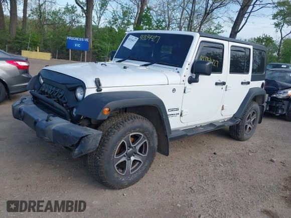 ✅ 2016 Jeep Wrangler Unlimited Sport RHD • VIN: 1C4BJWKG1GL336798 • Lot: 42134427. Wystawiony na IAAI z przebiegiem 179 500 mil. Bezpłatny archiwum sprzedaży aukcyjnych z USA i szczegółowy raport historii pojazdu na DreamBid. Zdjęcie 19.