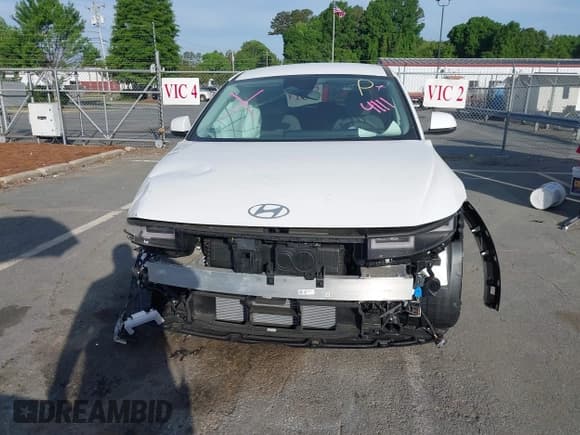 ✅ 2025 Hyundai Ioniq 5 SE • VIN: 7YAKM4DAXSY004111 • Лот: 42078445. Опубликован ранее на IAAI с пробегом 1 442 миль. Бесплатный доступ к архиву аукционных продаж из США и подробный отчёт об истории автомобиля на DreamBid. Изображение 12.