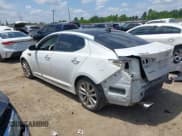 ✅ 2014 Kia Optima SX Turbo • VIN: 5XXGR4A61EG280435 • Lot: 42227447. Wystawiony na IAAI z przebiegiem 110 928 mil. Bezpłatny archiwum sprzedaży aukcyjnych z USA i szczegółowy raport historii pojazdu na DreamBid. Zdjęcie 3.