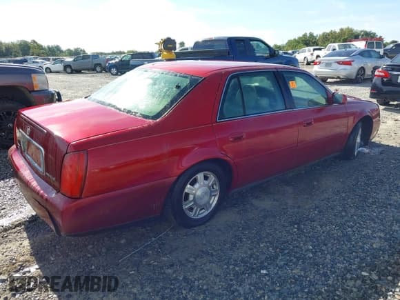 ✅ 2003 Cadillac DeVille • VIN: 1G6KD54Y83U238673 • Lot: 42935050. Wystawiony na IAAI z przebiegiem 135 104 mil. Bezpłatny archiwum sprzedaży aukcyjnych z USA i szczegółowy raport historii pojazdu na DreamBid. Zdjęcie 4.