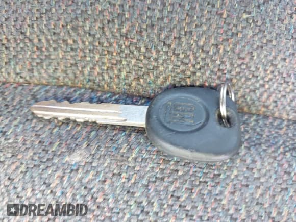 ✅ 2003 Chevrolet Silverado 1500 LS • VIN: 1GCEC14T23Z109471 • Lot: 43355298. Listed on IAAI with 134,229 mi. Free auction sales archive from the USA and detailed vehicle history report at DreamBid. Image 11.