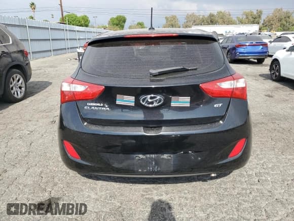 ✅ 2017 Hyundai Elantra • VIN: KMHD35LH2HU379641 • Lot: 70226085. Listed on Copart with 195,720 mi. Free auction sales archive from the USA and detailed vehicle history report at DreamBid. Image 6.