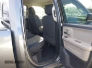 ✅ 2009 Dodge 1500 SLT • VIN: 1D3HB18P79S768958 • Lot: 41244016. Wystawiony na IAAI z przebiegiem 74 401 mil. Bezpłatny archiwum sprzedaży aukcyjnych z USA i szczegółowy raport historii pojazdu na DreamBid. Zdjęcie 8.