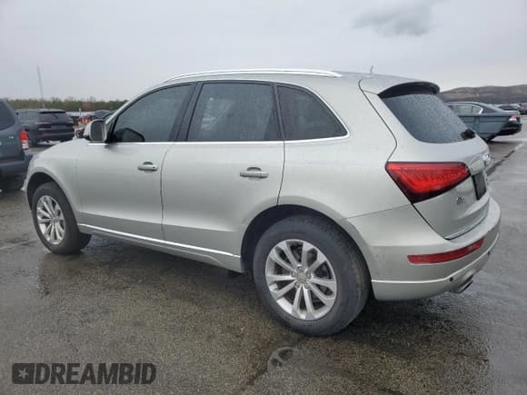 ✅ 2016 Audi Q5 Premium • VIN: WA1C2AFP3GA021862 • Lot: 93559175. Listed on Copart with 135,713 mi. Free auction sales archive from the USA and detailed vehicle history report at DreamBid. Image 2.