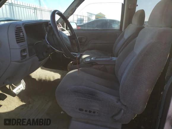✅ 1996 GMC Sierra 1500 • VIN: 2GTEC19R2T1512761 • Lot: 82276875. Listed on Copart with 267,574 mi. Free auction sales archive from the USA and detailed vehicle history report at DreamBid. Image 7.
