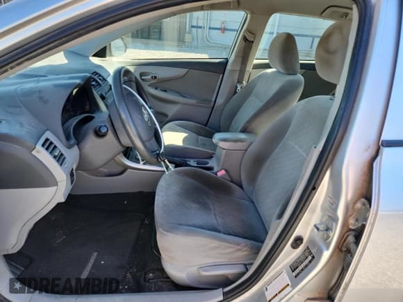 ✅ 2009 Toyota Corolla XLE • VIN: JTDBL40E79J054213 • Лот: 90878195. Опубликован ранее на Copart с пробегом 175 602 миль. Бесплатный доступ к архиву аукционных продаж из США и подробный отчёт об истории автомобиля на DreamBid. Изображение 7.