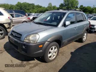 2005 Hyundai Tucson GLS с VIN KM8JN72D25U192371, выставлен на аукционе Copart как лот 62861705 с пробегом 111 461 миль миль и На запчасти • Non repairable. История ставок и продаж доступна на DreamBid. Изображение 1.