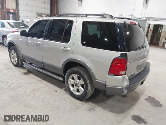 ✅ 2003 Ford Explorer XLT • VIN: 1FMZU73K33UC10151 • Lot: 42341786. Listed on IAAI with 149,629 mi. Free auction sales archive from the USA and detailed vehicle history report at DreamBid. Image 3.