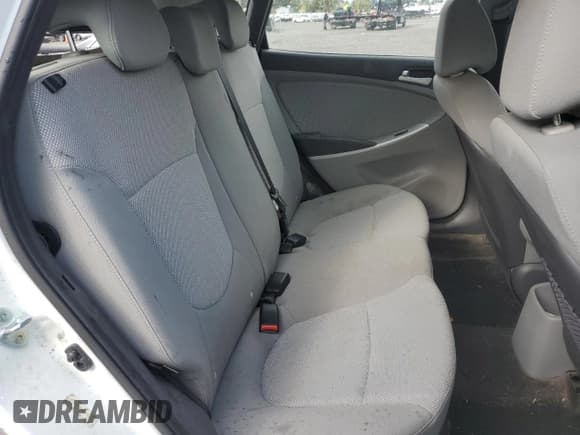 ✅ 2014 Hyundai Accent GS • VIN: KMHCT5AE6EU182861 • Lot: 76839434. Wystawiony na Copart z przebiegiem 64 883 mil. Bezpłatny archiwum sprzedaży aukcyjnych z USA i szczegółowy raport historii pojazdu na DreamBid. Zdjęcie 10.