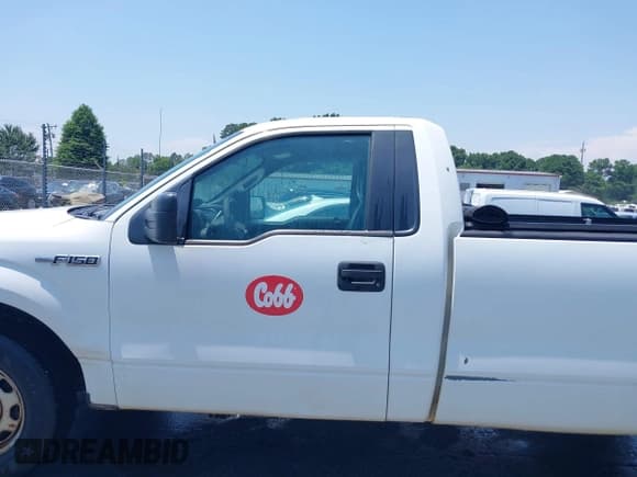 ✅ 2012 Ford F-150 XL • VIN: 1FTMF1CM5CKD69725 • Lot: 42606735. Listed on IAAI with 259,507 mi. Free auction sales archive from the USA and detailed vehicle history report at DreamBid. Image 15.