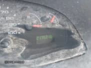 ✅ 2006 Ford Econoline Passenger XL • VIN: 1FBNE31L56HB01034 • Lot: 42118906. Wystawiony na IAAI z przebiegiem 213 621 mil. Bezpłatny archiwum sprzedaży aukcyjnych z USA i szczegółowy raport historii pojazdu na DreamBid. Zdjęcie 7.