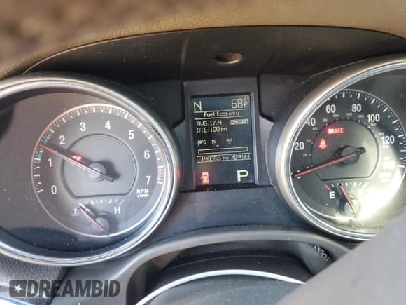 ✅ 2012 Jeep Grand Cherokee Laredo • VIN: 1C4RJFAG3CC304963 • Лот: 92463385. Опубликован ранее на Copart с пробегом 140 356 миль. Бесплатный доступ к архиву аукционных продаж из США и подробный отчёт об истории автомобиля на DreamBid. Изображение 9.