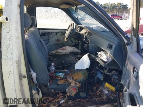 ✅ 1995 Toyota T100 • VIN: JT4VD11E9S0008918 • Лот: 41184273. Опубликован ранее на IAAI с пробегом Не указан. Бесплатный доступ к архиву аукционных продаж из США и подробный отчёт об истории автомобиля на DreamBid. Изображение 5.