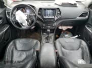 ✅ 2019 Jeep Cherokee Limited • VIN: 1C4PJMDX7KD463839 • Lot: 82404485. Listed on Copart with 132,968 mi. Free auction sales archive from the USA and detailed vehicle history report at DreamBid. Image 8.