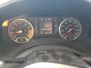 ✅ 2017 Jeep Renegade Latitude • VIN: ZACCJABB3HPF17586 • Лот: 86873365. Опубликован ранее на Copart с пробегом 79 163 миль. Бесплатный доступ к архиву аукционных продаж из США и подробный отчёт об истории автомобиля на DreamBid. Изображение 9.