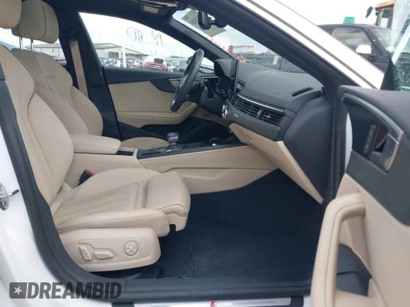 ✅ 2024 Audi A5 Sportback S line Premium Plus • VIN: WAUFACF59RA093407 • Лот: 42842020. Опубликован ранее на IAAI с пробегом 19 513 миль. Бесплатный доступ к архиву аукционных продаж из США и подробный отчёт об истории автомобиля на DreamBid. Изображение 5.