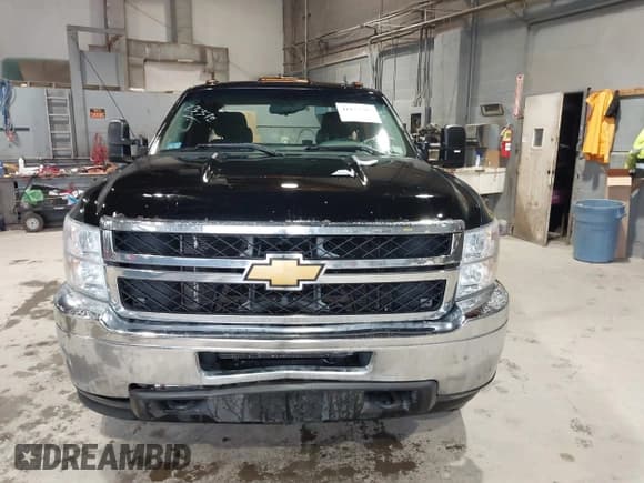 ✅ 2012 Chevrolet Silverado 2500HD LT • VIN: 1GC2KXCG2CZ303026 • Lot: 41877707. Wystawiony na IAAI z przebiegiem 251 672 mil. Bezpłatny archiwum sprzedaży aukcyjnych z USA i szczegółowy raport historii pojazdu na DreamBid. Zdjęcie 12.