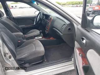 ✅ 2004 Hyundai Sonata GLS • VIN: KMHWF35H04A993889 • Lot: 42454777. Listed on IAAI with 210,343 mi. Free auction sales archive from the USA and detailed vehicle history report at DreamBid. Image 5.