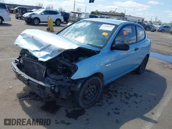 ✅ 2008 Hyundai Accent GS • VIN: KMHCM36C58U060618 • Лот: 41808287. Опубликован ранее на IAAI с пробегом 200 644 миль. Бесплатный доступ к архиву аукционных продаж из США и подробный отчёт об истории автомобиля на DreamBid. Изображение 2.