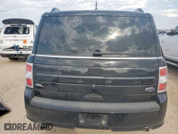 ✅ 2018 Ford Flex SEL • VIN: 2FMGK5C80JBA15892 • Lot: 81222565. Wystawiony na Copart z przebiegiem 106 784 mil. Bezpłatny archiwum sprzedaży aukcyjnych z USA i szczegółowy raport historii pojazdu na DreamBid. Zdjęcie 6.