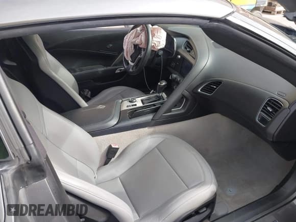 ✅ 2015 Chevrolet Corvette 1LT • VIN: 1G1YB2D73F5107130 • Lot: 41604689. Listed on IAAI with 87,439 mi. Free auction sales archive from the USA and detailed vehicle history report at DreamBid. Image 5.