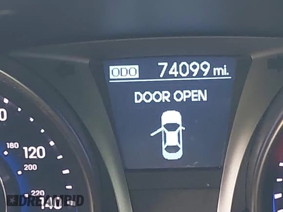 ✅ 2014 Hyundai Genesis Coupe Premium • VIN: KMHHT6KDXEU116203 • Lot: 42708363. Wystawiony na IAAI z przebiegiem 74 099 mil. Bezpłatny archiwum sprzedaży aukcyjnych z USA i szczegółowy raport historii pojazdu na DreamBid. Zdjęcie 7.