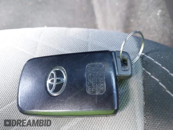 ✅ 2020 Toyota Tacoma SR5 • VIN: 3TMCZ5AN1LM360874 • Lot: 42525330. Listed on IAAI with 49,266 mi. Free auction sales archive from the USA and detailed vehicle history report at DreamBid. Image 11.