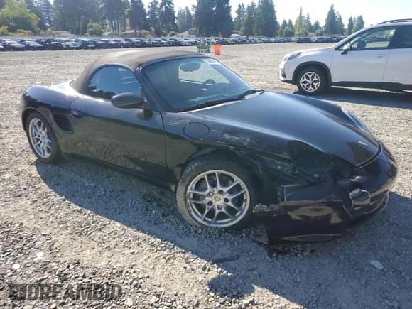 ✅ 2003 Porsche Boxster • VIN: WP0CA29803U623307 • Lot: 70083935. Listed on Copart with 82,372 mi. Free auction sales archive from the USA and detailed vehicle history report at DreamBid. Image 4.