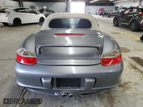 ✅ 2003 Porsche Boxster • VIN: WP0CA29863U624834 • Лот: 59116125. Опубликован ранее на Copart с пробегом Не указан. Бесплатный доступ к архиву аукционных продаж из США и подробный отчёт об истории автомобиля на DreamBid. Изображение 6.