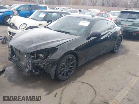✅ 2011 Hyundai Genesis Coupe Premium • VIN: KMHHT6KD2BU047051 • Lot: 41410616. Listed on IAAI with 162,209 mi. Free auction sales archive from the USA and detailed vehicle history report at DreamBid. Image 2.