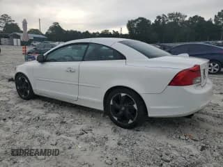 ✅ 2012 Volvo C70 T5 • VIN: YV1672MC9CJ123598 • Лот: 71211514. Опубликован ранее на Copart с пробегом 172 248 миль. Бесплатный доступ к архиву аукционных продаж из США и подробный отчёт об истории автомобиля на DreamBid. Изображение 2.