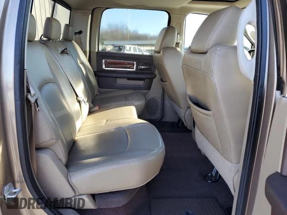 ✅ 2009 Dodge 1500 SLT • VIN: 1D3HB13T29S796820 • Lot: 87319154. Wystawiony na Copart z przebiegiem 136 688 mil. Bezpłatny archiwum sprzedaży aukcyjnych z USA i szczegółowy raport historii pojazdu na DreamBid. Zdjęcie 10.