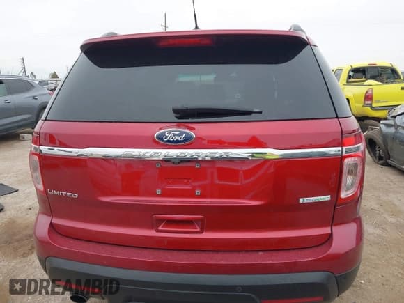 ✅ 2015 Ford Explorer Limited • VIN: 1FM5K7F90FGB89193 • Lot: 41792865. Wystawiony na IAAI z przebiegiem 44 735 mil. Bezpłatny archiwum sprzedaży aukcyjnych z USA i szczegółowy raport historii pojazdu na DreamBid. Zdjęcie 16.