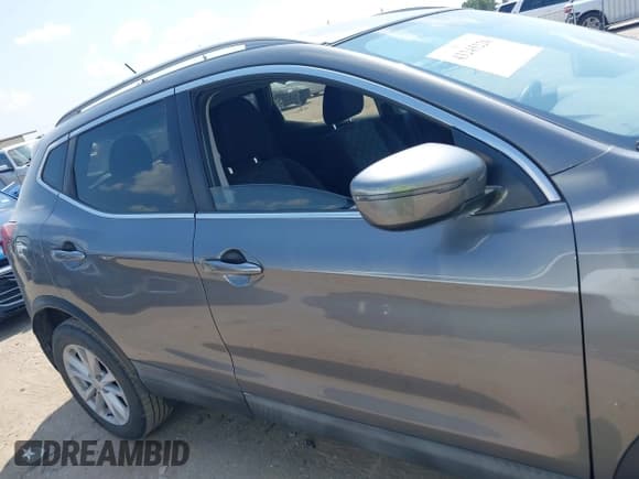 ✅ 2017 Nissan Rogue SV • VIN: JN1BJ1CP4HW021403 • Лот: 43245226. Опубликован ранее на IAAI с пробегом 62 904 миль. Бесплатный доступ к архиву аукционных продаж из США и подробный отчёт об истории автомобиля на DreamBid. Изображение 13.