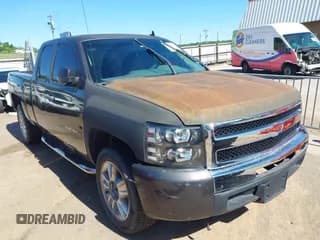✅ 2010 Chevrolet Silverado 1500 LS • VIN: 1GCSCREA9AZ128935 • Lot: 42279287. Listed on IAAI with Not provided. Free auction sales archive from the USA and detailed vehicle history report at DreamBid. Image 1.