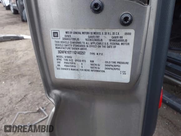 ✅ 2001 Chevrolet Suburban LT • VIN: 3GNFK16T11G140297 • Лот: 43869622. Опубликован ранее на IAAI с пробегом 163 177 миль. Бесплатный доступ к архиву аукционных продаж из США и подробный отчёт об истории автомобиля на DreamBid. Изображение 9.