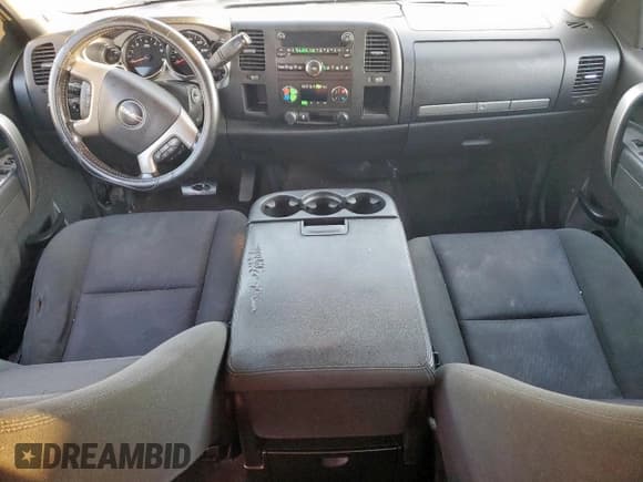 ✅ 2013 GMC Sierra 1500 SLE • VIN: 1GTR1VE04DZ101604 • Lot: 66315855. Wystawiony na Copart z przebiegiem 248 155 mil. Bezpłatny archiwum sprzedaży aukcyjnych z USA i szczegółowy raport historii pojazdu na DreamBid. Zdjęcie 8.