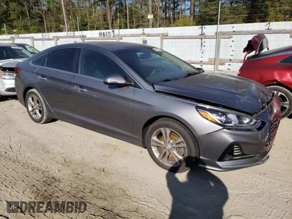 ✅ 2018 Hyundai Sonata Limited • VIN: 5NPE34AF7JH669457 • Lot: 49173513. Listed on Copart with 64,036 mi. Free auction sales archive from the USA and detailed vehicle history report at DreamBid. Image 4.