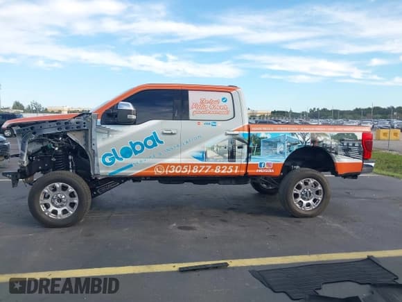 ✅ 2021 Ford F-250 XL • VIN: 1FT7W2BT7MED66854 • Lot: 43576412. Wystawiony na IAAI z przebiegiem 75 642 mil. Bezpłatny archiwum sprzedaży aukcyjnych z USA i szczegółowy raport historii pojazdu na DreamBid. Zdjęcie 15.