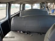 ✅ 2004 Ford Econoline Passenger XL • VIN: 1FBSS31L54HB53305 • Lot: 92125385. Wystawiony na Copart z przebiegiem 138 490 mil. Bezpłatny archiwum sprzedaży aukcyjnych z USA i szczegółowy raport historii pojazdu na DreamBid. Zdjęcie 10.