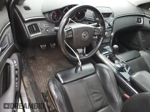 ✅ 2009 Cadillac CTS-V • VIN: 1G6DN57P190166143 • Lot: 91059895. Listed on Copart with 188,471 mi. Free auction sales archive from the USA and detailed vehicle history report at DreamBid. Image 8.