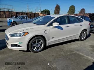 ✅ 2015 Ford Fusion Titanium • VIN: 3FA6P0SU0FR137170 • Lot: 96518215. Listed on Copart with 169,804 mi. Free auction sales archive from the USA and detailed vehicle history report at DreamBid. Image 1.