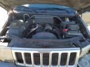 ✅ 2007 Jeep Commander Sport • VIN: 1J8HH48K37C695133 • Лот: 41487995. Опубликован ранее на Copart с пробегом 365 598 миль. Бесплатный доступ к архиву аукционных продаж из США и подробный отчёт об истории автомобиля на DreamBid. Изображение 13.